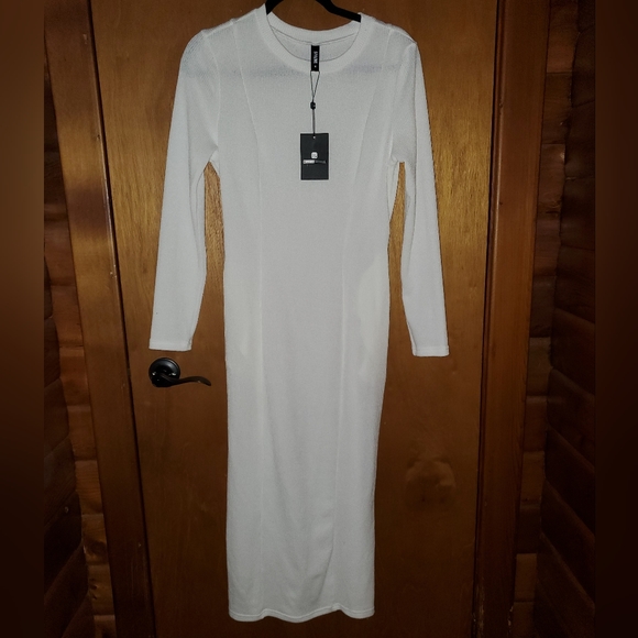 StyleWe Daily Long sleeve Crew Neck Simple Plain Dress - Picture 3 of 5